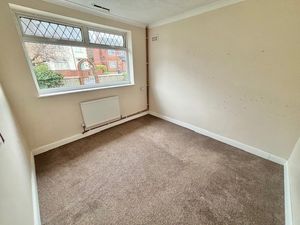 Bedroom- click for photo gallery